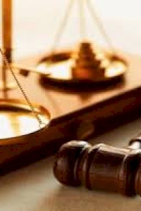 الأشغال الشاقة المؤقتة 15 عاما لمدانين بجرائم فساد