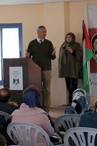 إحتقال توقيع ميثاق شرف خاص باللجنة المحلية "برنامج تجاوب" في بلدة حبلة- محافظة قلقيلية