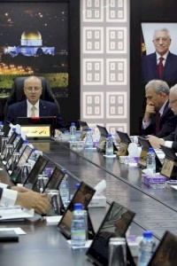 ائتلاف أمان يطالب بتشكيل لجنة محايدة للتحقيق في ملابسات قضية رواتب الوزراء