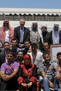 ميثاق شرف توقعه مجالس محلية لتقديم الخدمات بعدالة وانصاف