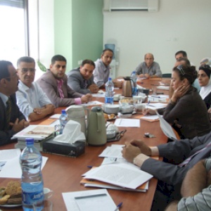 في لقاء عقد في أمان: المستشارون القانونيون لمؤسسات السلطة يؤكدون على ضرورة تضمين جريمة الاتجار بالنفوذ في القانون الفلسطيني