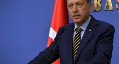 الفساد بتركيا يطيح بنصف وزراء الحكومة