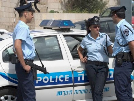 شرطة اسرائيل توقف 30 مسؤولا بينهم نائبة وزير بتهمة الفساد والرشوة