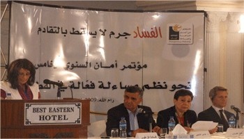 خلال عرض تقرير الفساد السنوي الواسطة والمحسوبية والتعيينات في هي اكثر اشكال الفساد انتشارا وجلستي مساءلة لقطاعي المياه والبترول