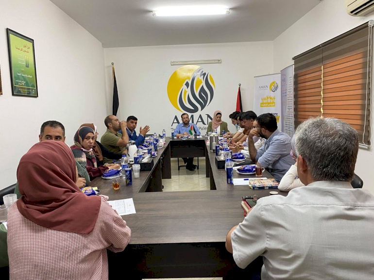 التأكيد على أهمية الالتزام بقيم النزاهة والشفافية في توزيع المساعدات الإنسانية من قبل كافة المؤسسات الأهلية والمبادرات المجتمعية في القطاع 