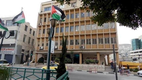 تحقيق لأجيال: تجاوزات قانونية في بلدية نابلس وضعف في رقابة الحكم المحلي