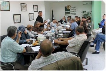 أمان وممثلي المنظمات الأهلية بصدد اعداد اقتراح نظام خاص للعاملين في العمل الأهلي