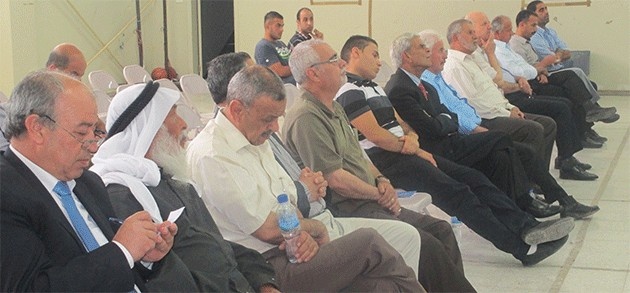 مجلس محلي أبوديس يقيم لقاء مفتوح مع أهالي البلدة
