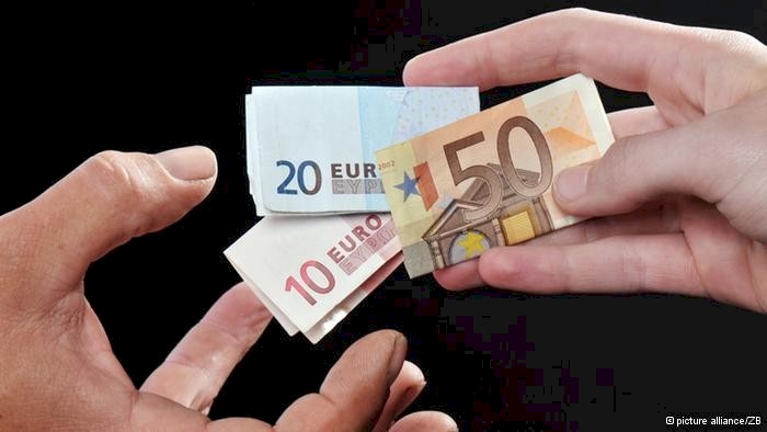 Examining nepotism in Germany