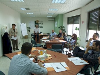 أمان تعقد دورة تدريبية في مجال المناصرة  بهدف وضع إستراتيجيات مناصرة فعالة لبناء نظام نزاهة وطني في فلسطين