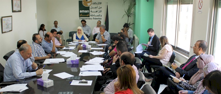 رواتب رؤساء بعض المؤسسات الرسمية تعادل ضعفي راتب رئيس الدولة
