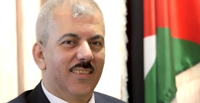 لا يدخل الفساد بلادا إلا دمرها