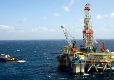 على الحكومة توضيح اتفاقية الغاز الغامضة مع الاحتلال