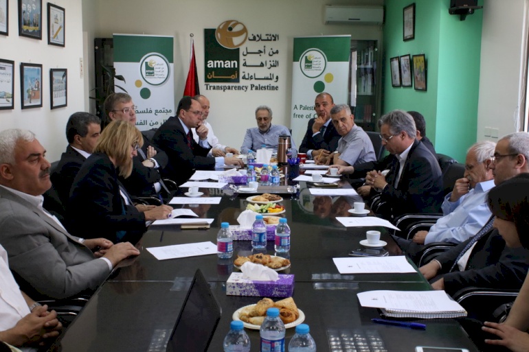 بتركيز كبير على تقوية دوره الرقابي، وإشراك الناس والتشبيك المجتمعي... ائتلاف أمان يطلق استراتيجيته الجديدة 2017-2020 ويوقع بروتوكولات تعاون وتمويل مع النرويج وهولندا ولوكسمبورغ