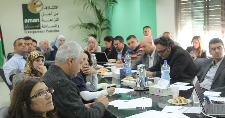 توصية للفريق الاهلي لشفافية الموازنة اثر لقاء مع خبير البنك الدولي ، زيادة الاهتمام بالانفاق الفعلي الذي يتجاوز الموارد